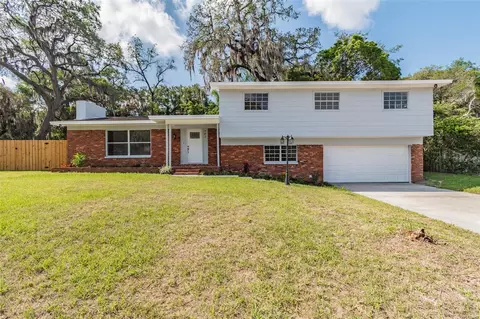 707 Westwood Ln, Brandon, FL 33511