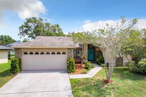 2310 Walden Pl S, Plant City, FL 33566