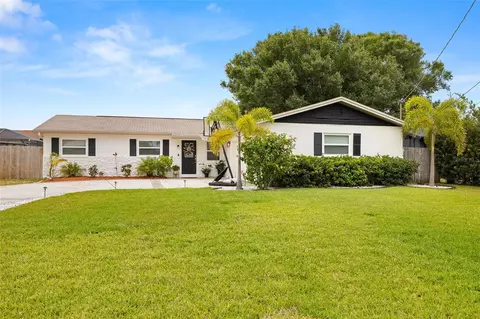 5909 Tampa Shores Blvd, Tampa, FL 33615