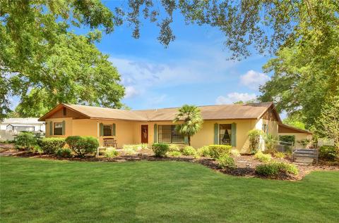 38731 Cambridge Dr, Zephyrhills, FL 33540