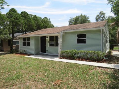 1215 E Lambright St, Tampa, FL 33604