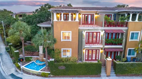 4907 Bayshore Blvd #106, Tampa, FL 33611