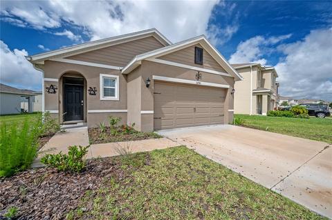 32740 Brooks Hawk Ln, Wesley Chapel, FL 33543