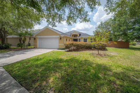 4734 Whispering Wind Ave, Tampa, FL 33614