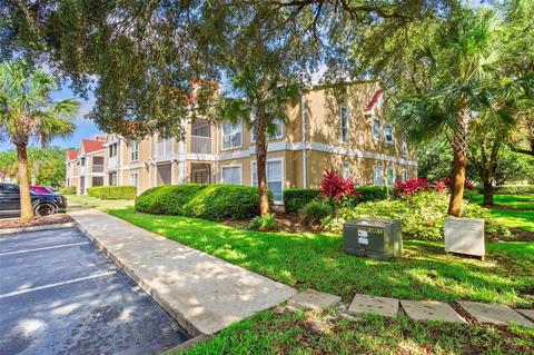 9481 Highland Oak Dr #614, Tampa, FL 33647