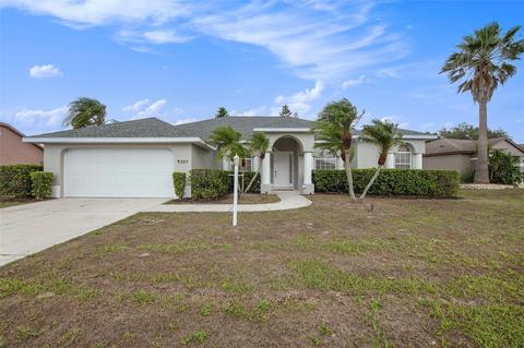 9307 69th Ave E, Palmetto, FL 34221