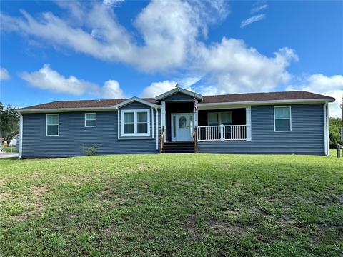 2224 E Knights Griffin Rd, Plant City, FL 33565