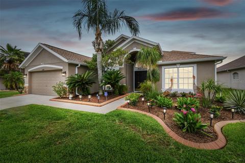 6649 Sparkling Way, Wesley Chapel, FL 33545