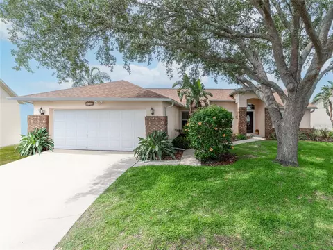 1722 Compton St, Brandon, FL 33511