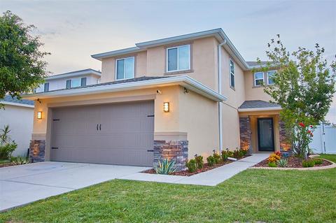 10403 Laguna Plains Dr, Riverview, FL 33578
