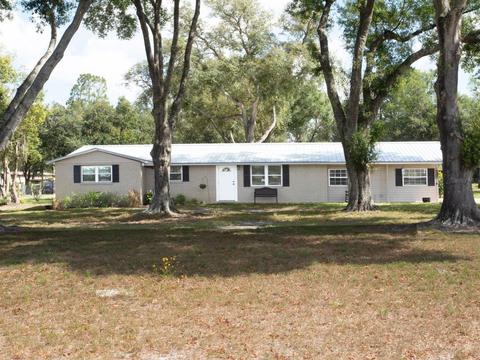 5009 Vaughn Rd, Plant City, FL 33565