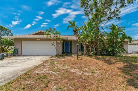 1212 63rd St NW, Bradenton, FL 34209