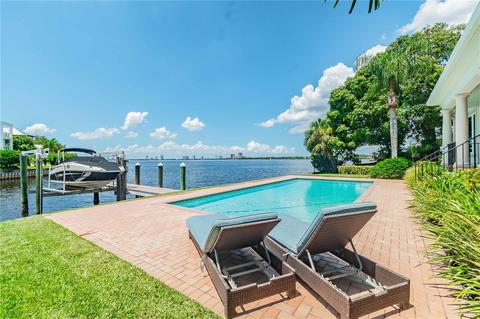 88 Adalia Ave, Tampa, FL 33606