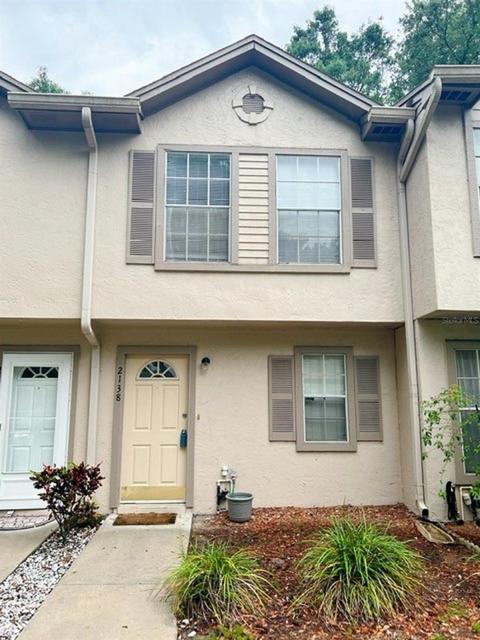 2138 Fletchers Point Cir, Tampa, FL 33613