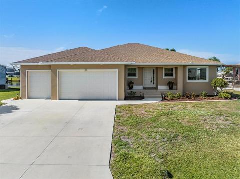 681 Dania Lake Dr, Punta Gorda, FL 33950