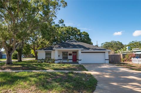 7341 10th Ave N, Saint Petersburg, FL 33710