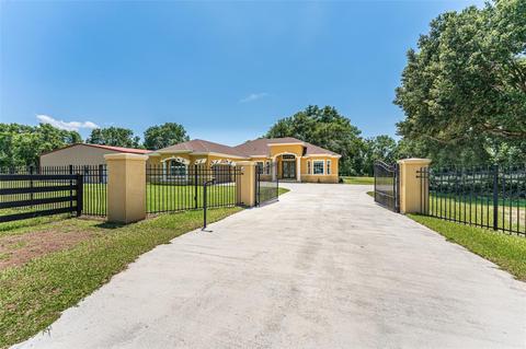 1814 Gallagher Rd, Dover, FL 33527