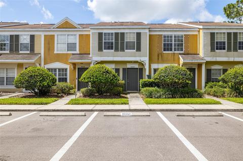 30050 Granda Hills Ct, Wesley Chapel, FL 33543
