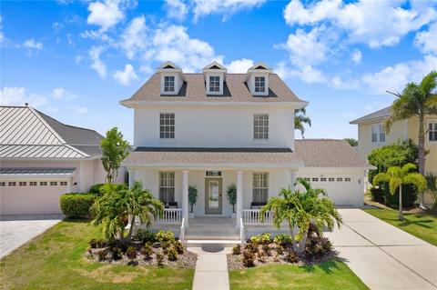 427 Manns Harbor Dr, Apollo Beach, FL 33572