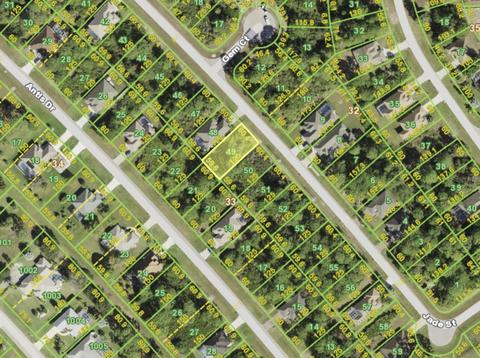 125 Jade St, Rotonda West, FL 33947
