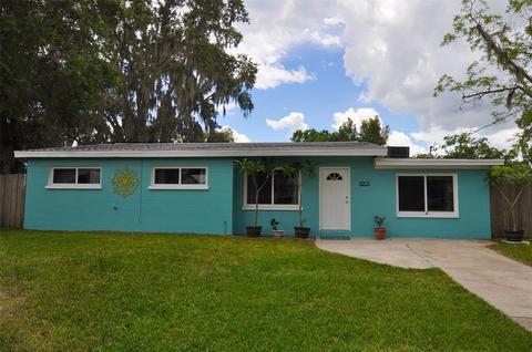 1905 E Carol Dr, Plant City, FL 33563
