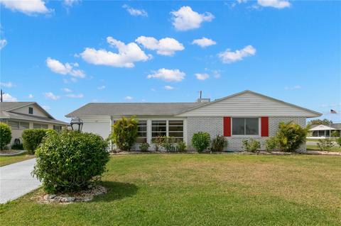 1510 Dickman Cir, Sun City Center, FL 33573