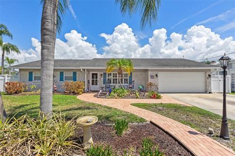 8725 Hickorywood Ln, Tampa, FL 33615