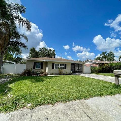 104 Pike St, Auburndale, FL 33823