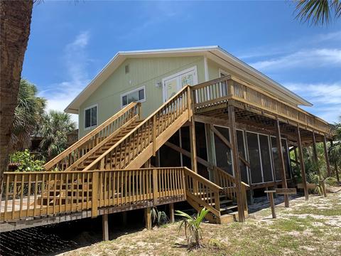 8968 Seagrape Ln, Placida, FL 33946