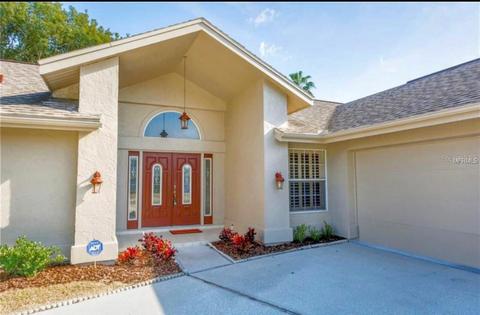 8741 Braxton Dr, Hudson, FL 34667