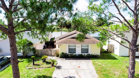 5026 Springwood Dr, Tampa, FL 33624