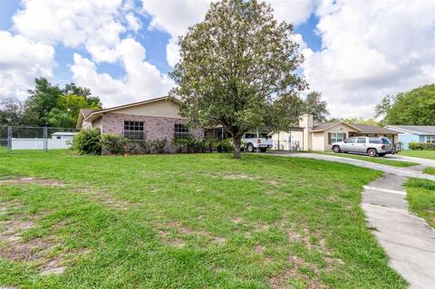 4721 Presidential St, Seffner, FL 33584