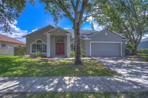 403 Country Vineyard Dr, Valrico, FL 33594