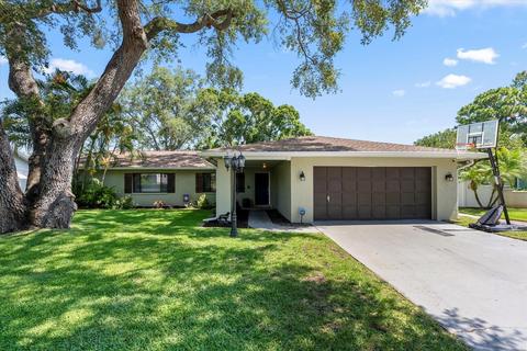 13947 Gull Way, Clearwater, FL 33762