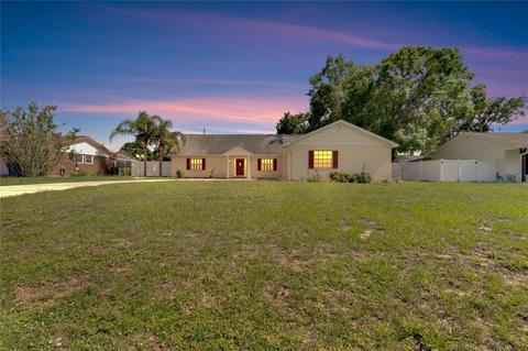 509 Charles Pl, Brandon, FL 33511
