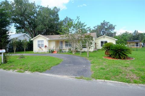 5225 10th St, Zephyrhills, FL 33542
