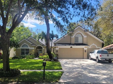 5623 Osprey Park Pl, Lithia, FL 33547
