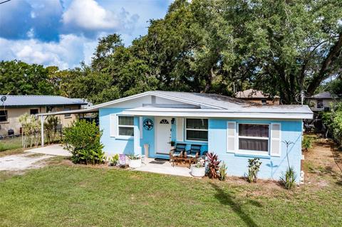 709 Oak St SW, Ruskin, FL 33570