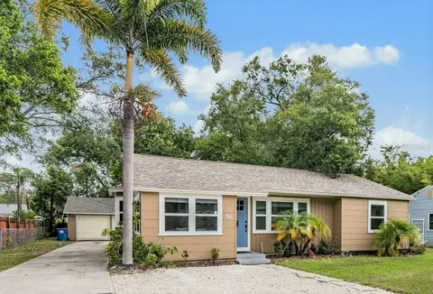 761 38th Ave N, Saint Petersburg, FL 33704