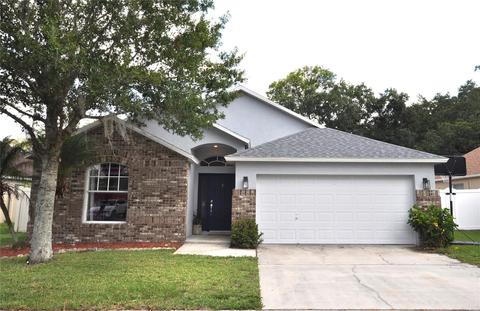 106 Citrus Landing Dr, Plant City, FL 33563