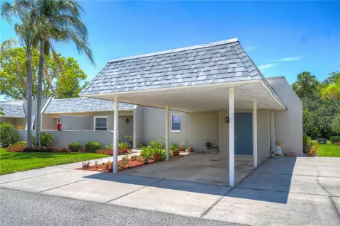 3943 Trophy Blvd #4, New Port Richey, FL 34655