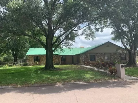 9502 Starlite Dr, Riverview, FL 33578