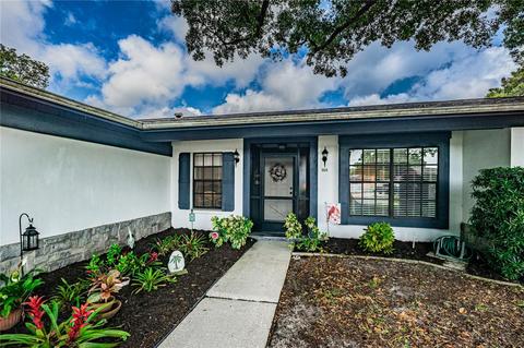 868 Trailwood Ct, Palm Harbor, FL 34684
