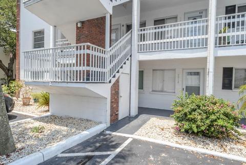 5912 Easy St #K1, Bradenton, FL 34207