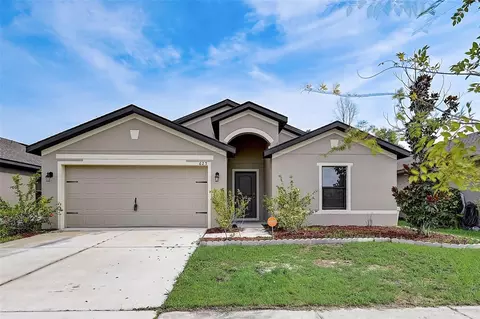 625 Chatham Walk Dr, Ruskin, FL 33570