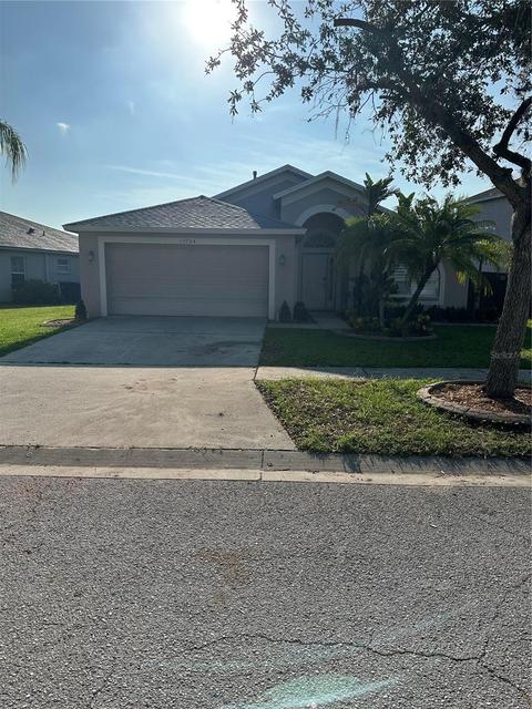 13724 Ogakor Dr, Riverview, FL 33579 photo 1