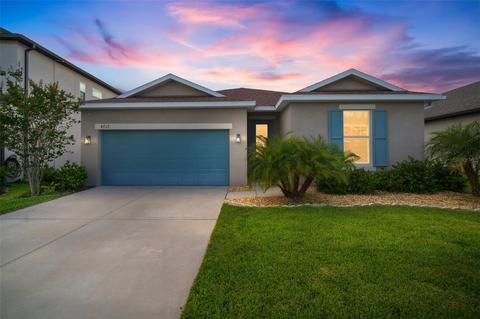 4717 Rolling Green Dr, Wesley Chapel, FL 33543