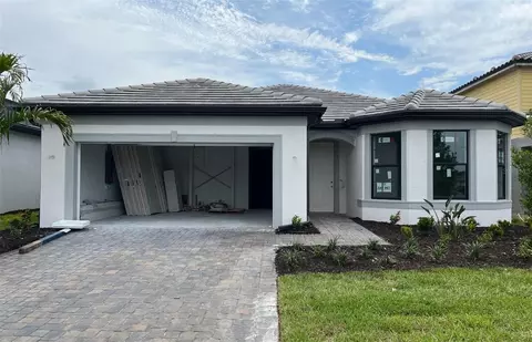 825 Pintail Ct, Bradenton, FL 34212