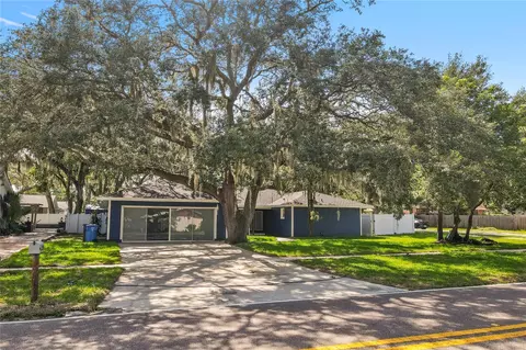 212 Limona Rd, Brandon, FL 33510