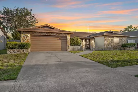 739 Sailfish Dr, Brandon, FL 33511